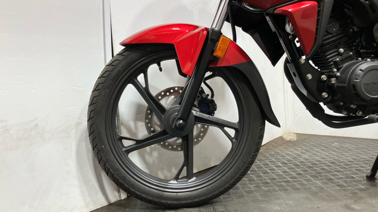 Honda CB125F (24MY)